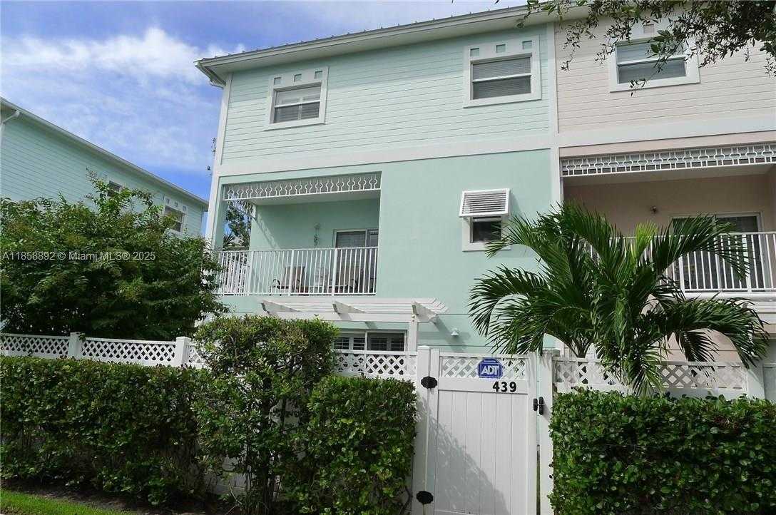 Small Image of 439 NORTH EAST 1ST ST, Pompano Beach Number 13