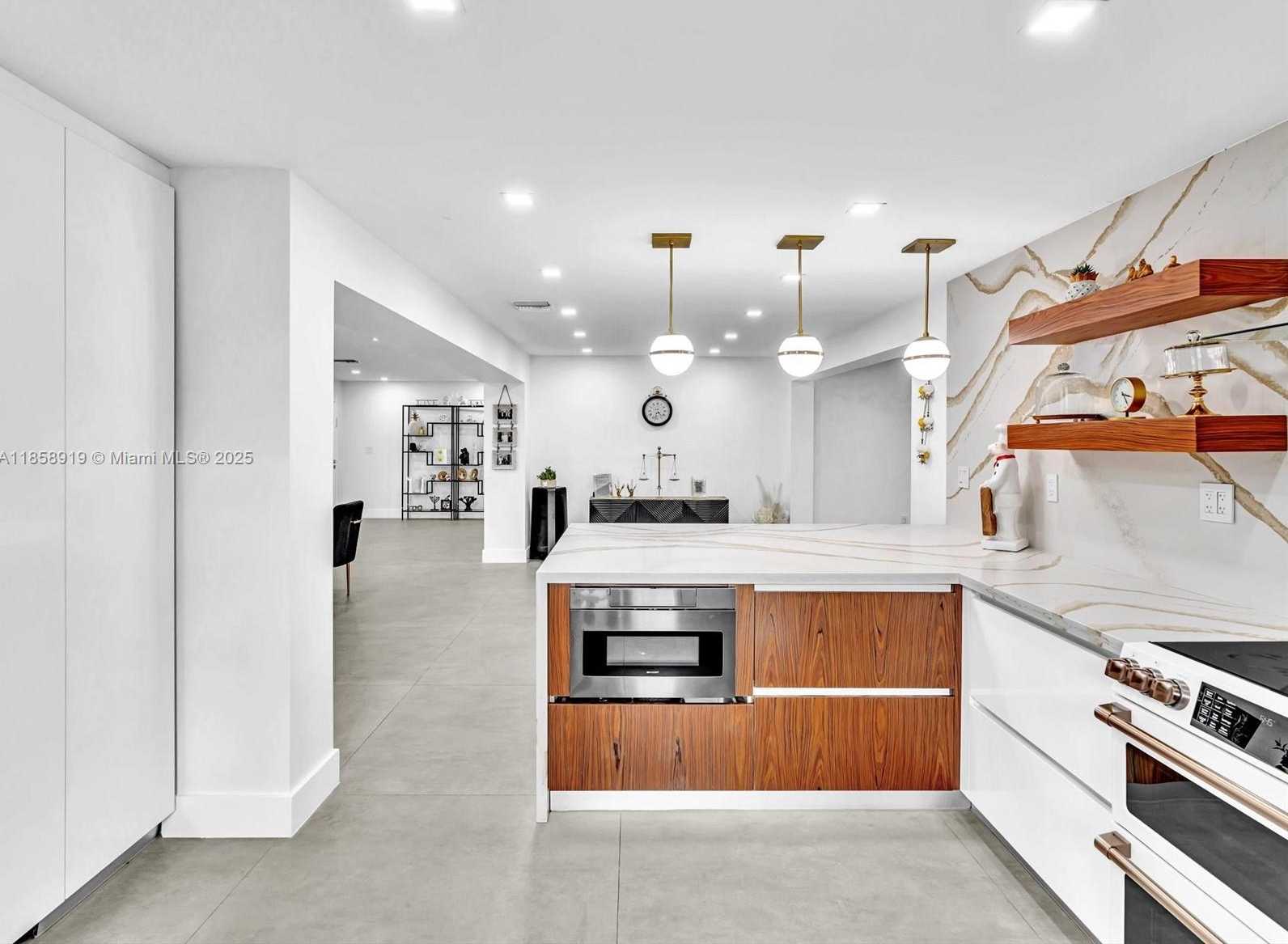 Small Image of 1234 FUNSTON ST, Hollywood Number 13