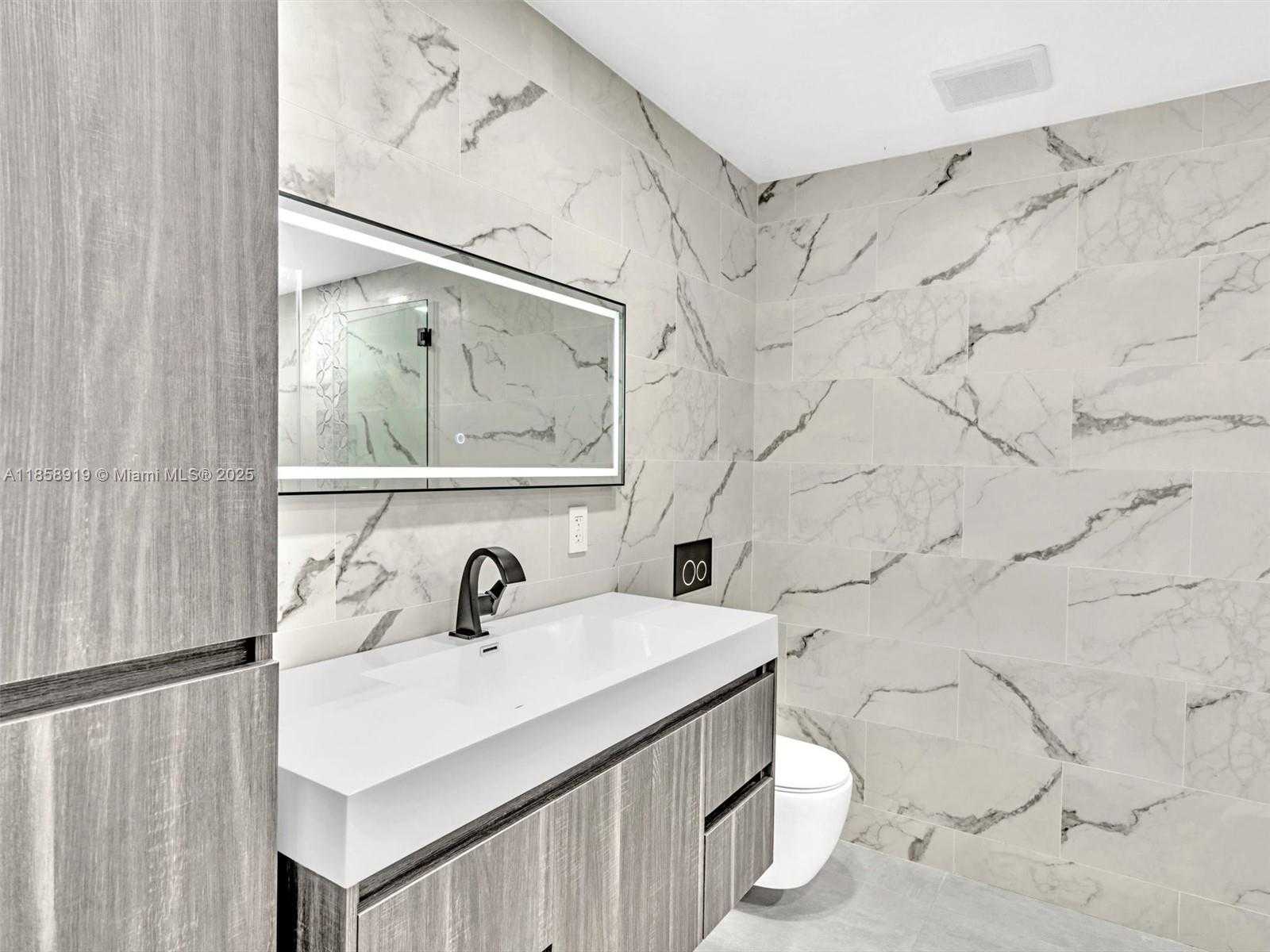 Small Image of 1234 FUNSTON ST, Hollywood Number 38