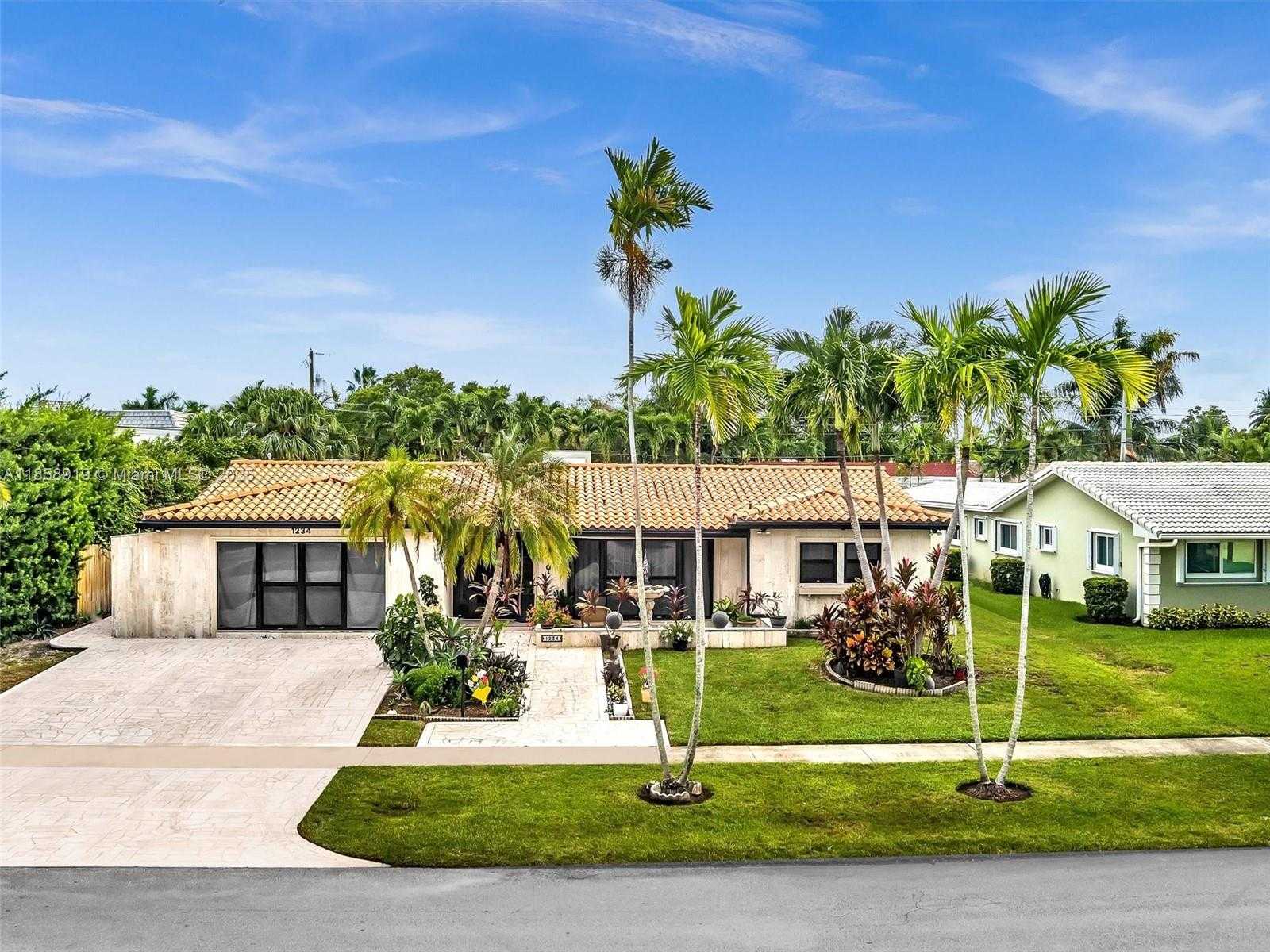 Small Image of 1234 FUNSTON ST, Hollywood Number 50