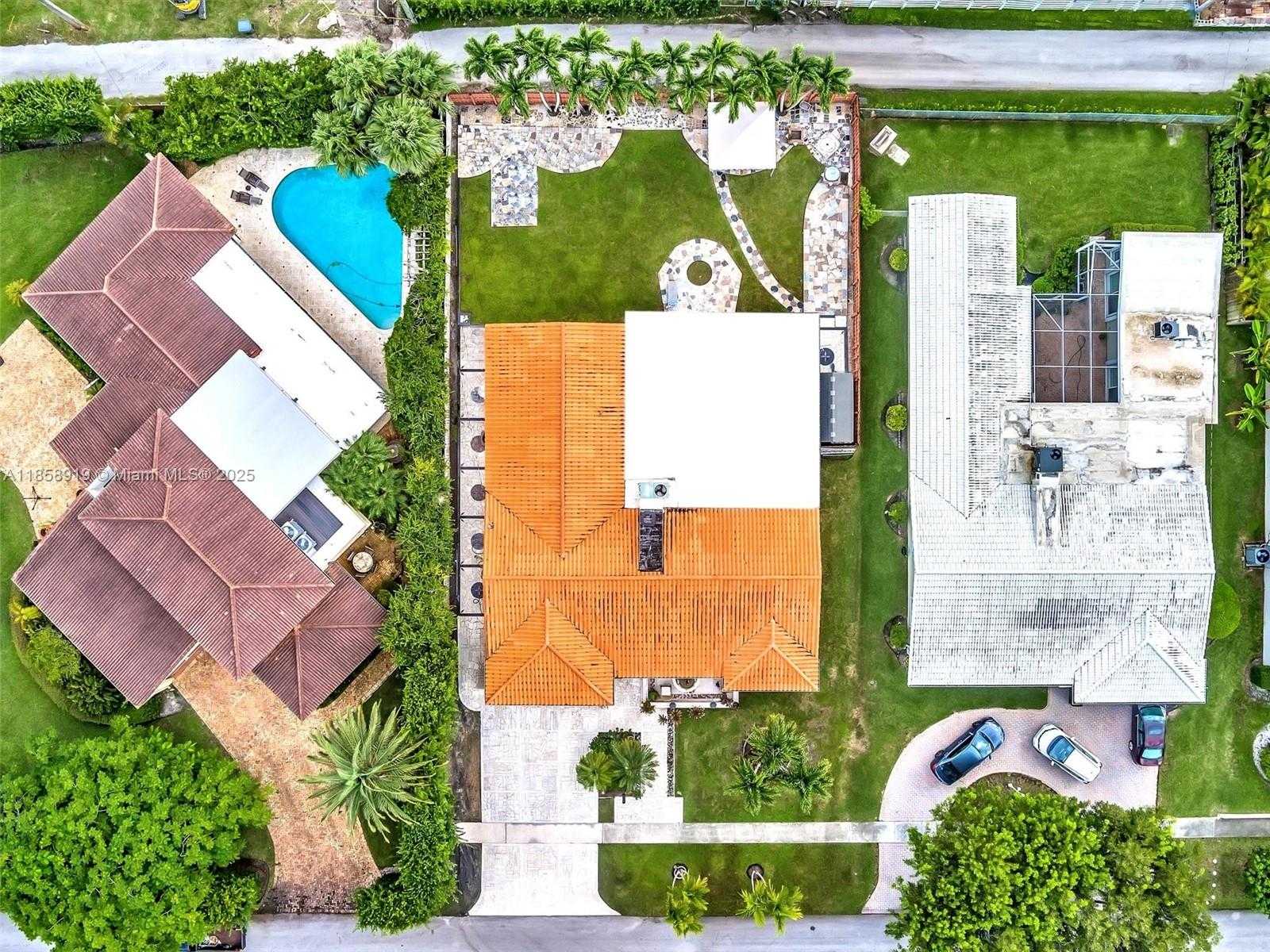 Small Image of 1234 FUNSTON ST, Hollywood Number 53