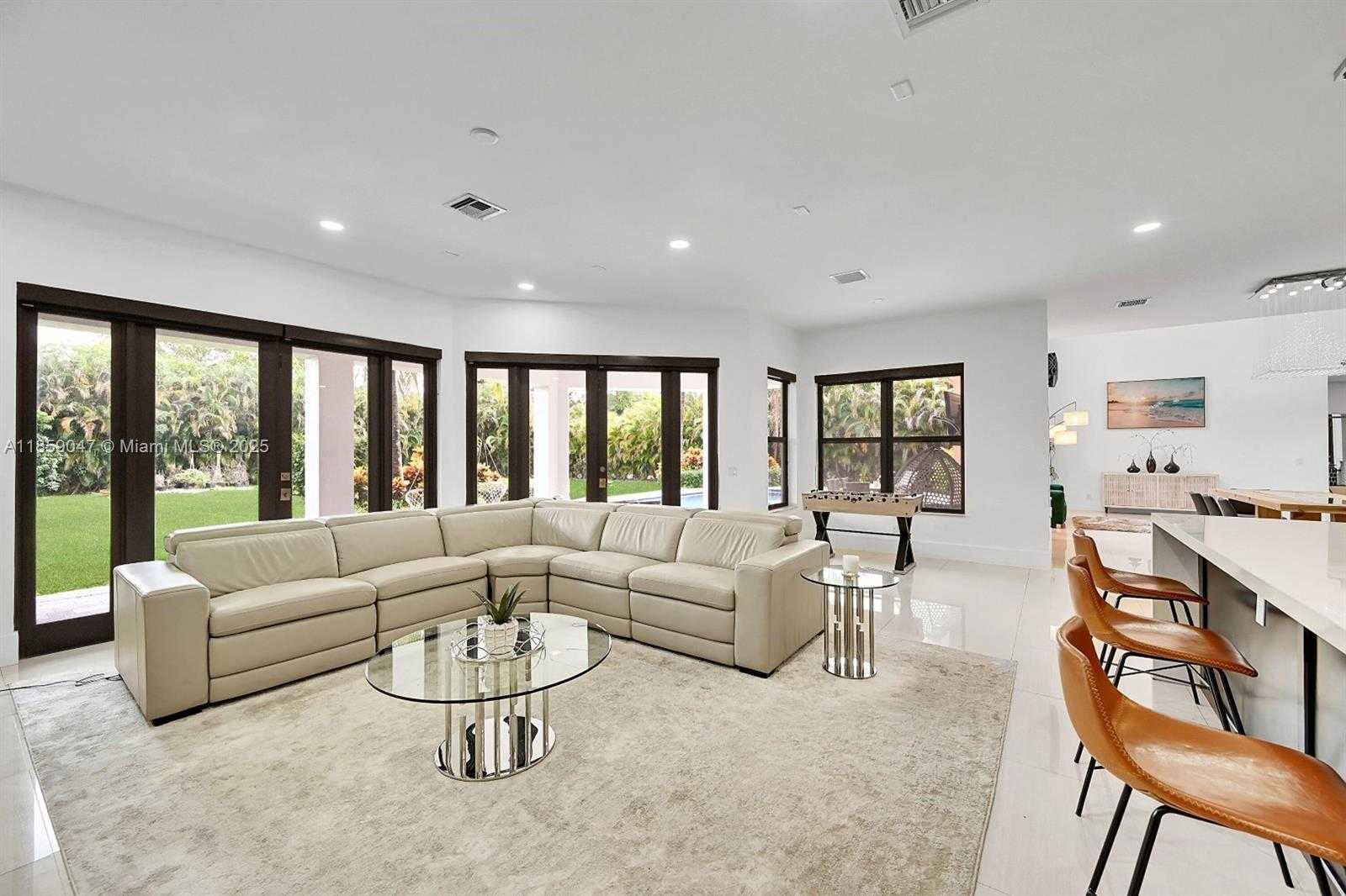 Small Image of 11231 NORTH WEST 19TH CT, Plantation Number 14