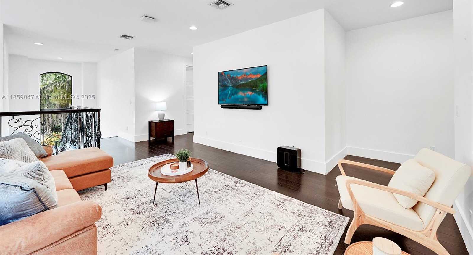Small Image of 11231 NORTH WEST 19TH CT, Plantation Number 38