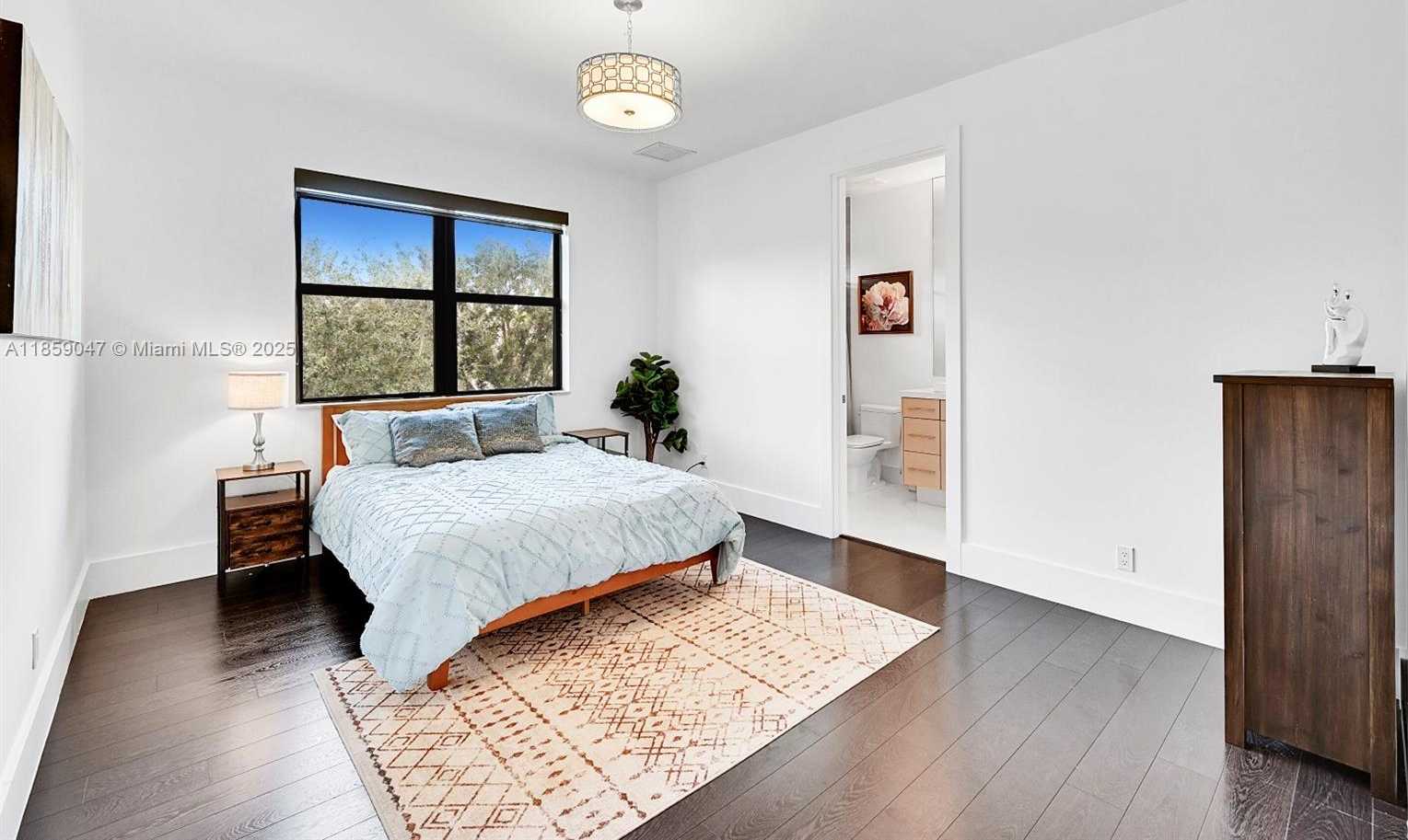 Small Image of 11231 NORTH WEST 19TH CT, Plantation Number 39