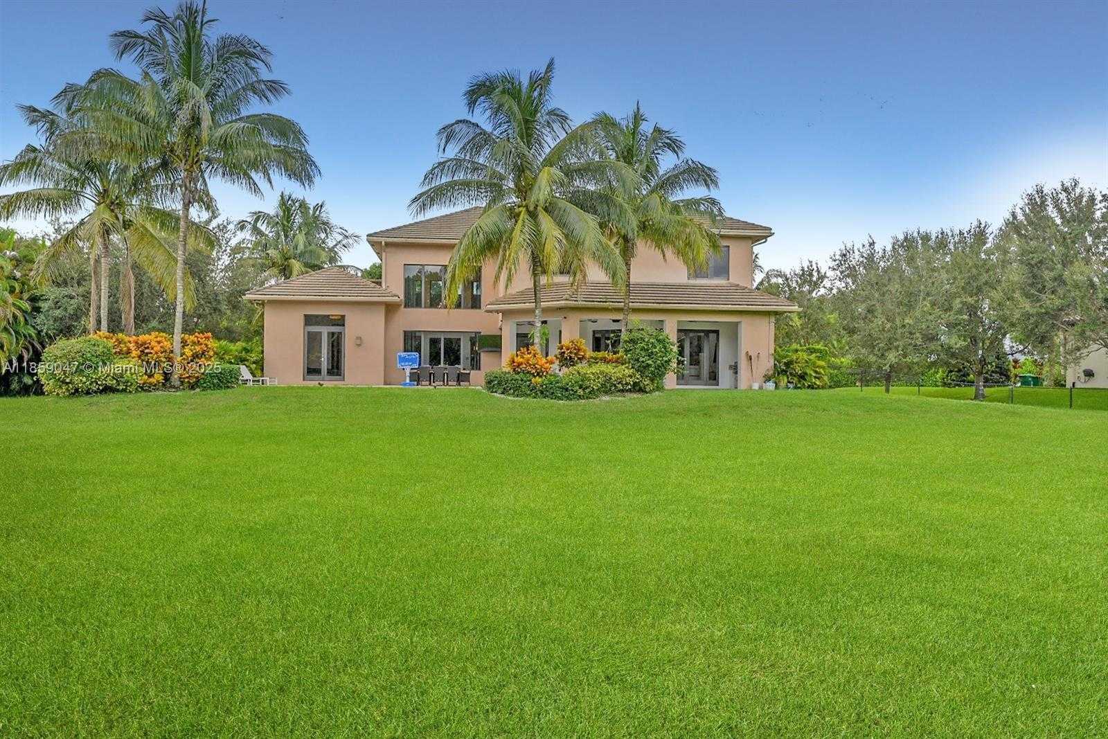 Small Image of 11231 NORTH WEST 19TH CT, Plantation Number 65