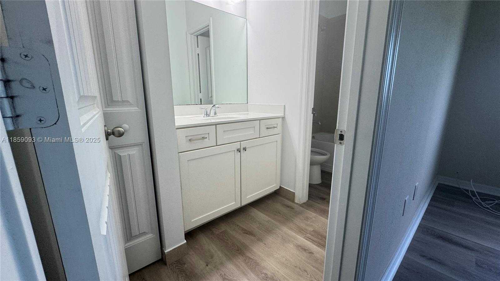 Small Image of West Palm Beach Number 14