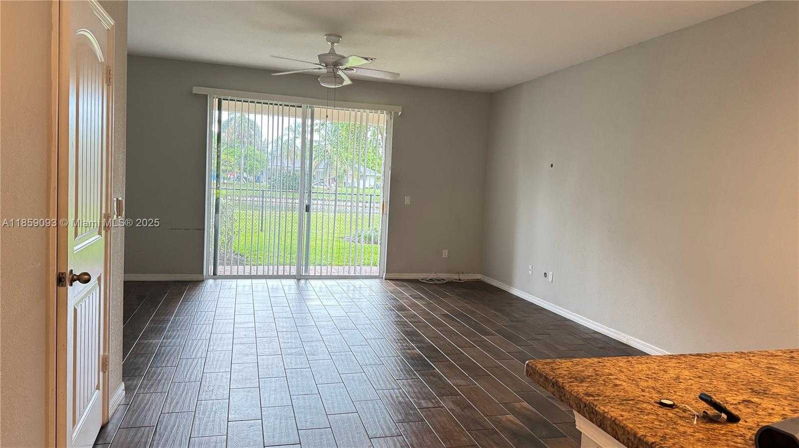 Small Image of West Palm Beach Number 6