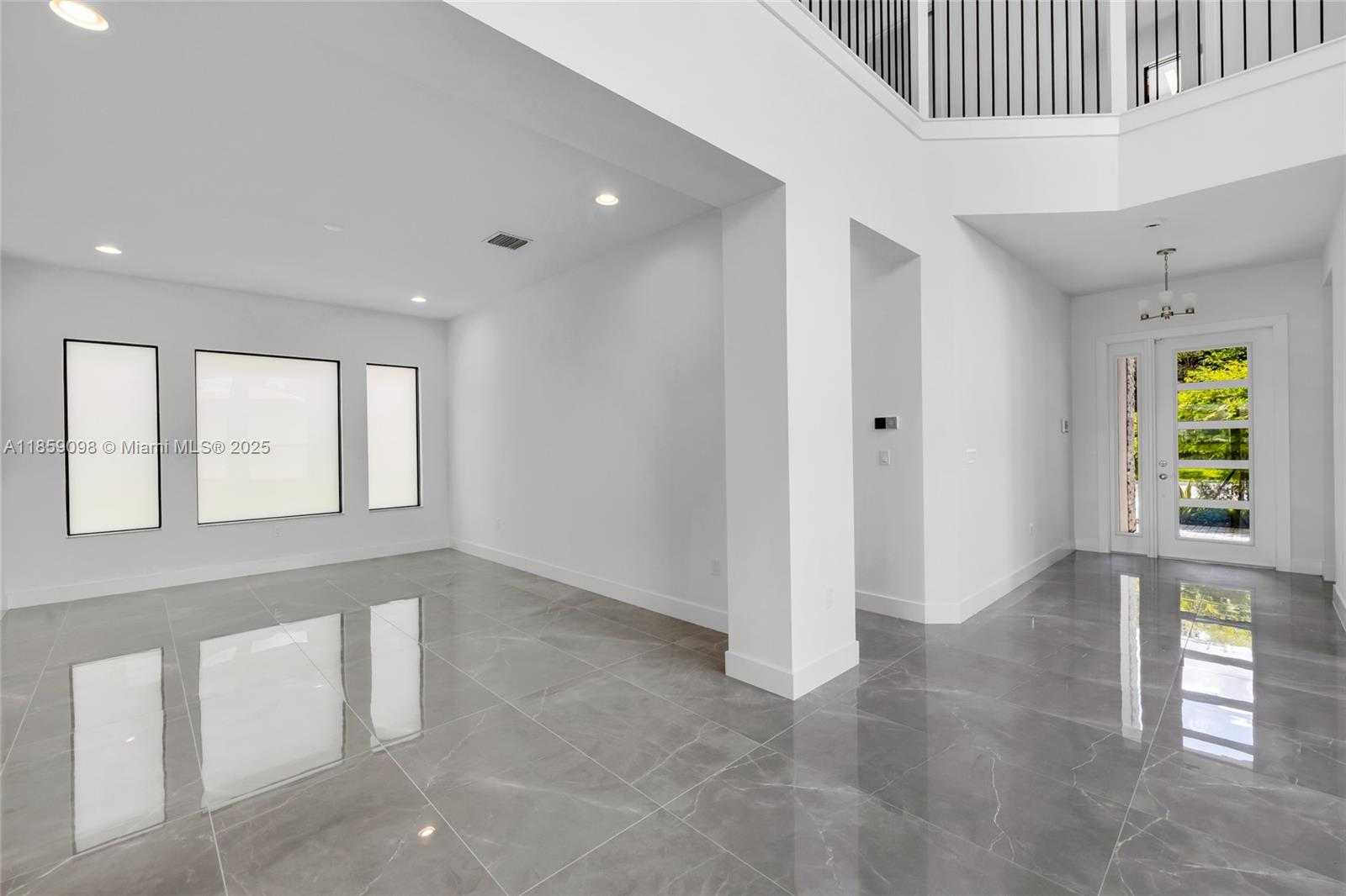 Small Image of 8215 CRYSTAL DOWNS AVE, Boca Raton Number 10