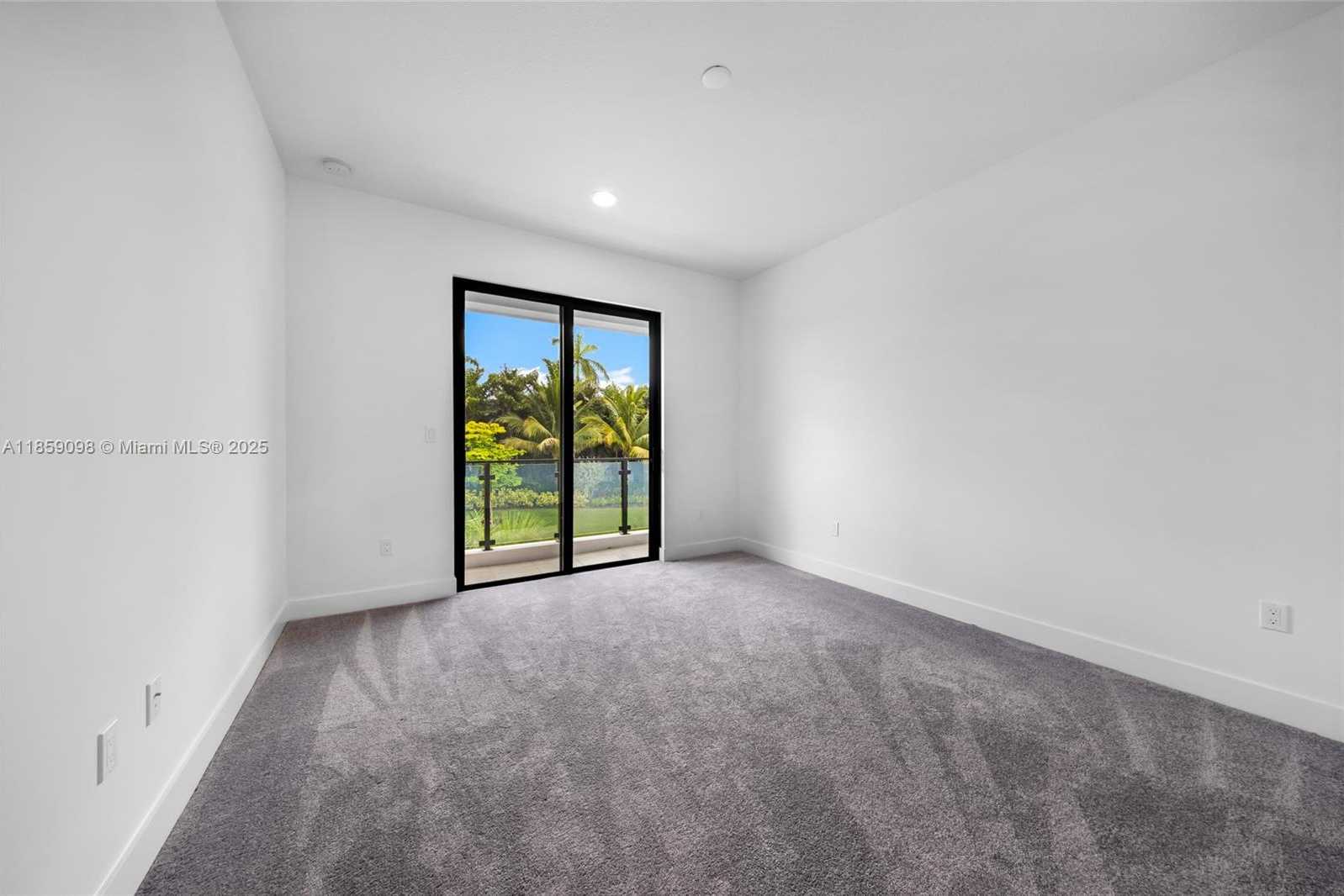 Small Image of 8215 CRYSTAL DOWNS AVE, Boca Raton Number 43