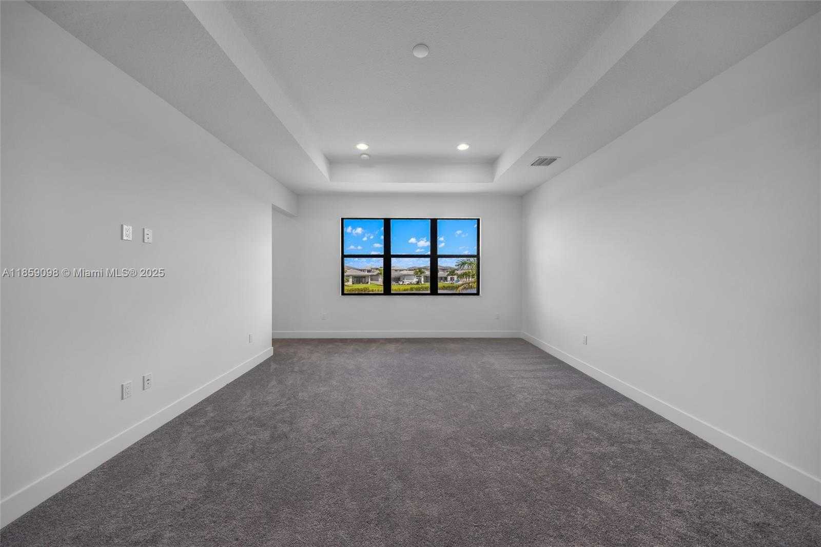 Small Image of 8215 CRYSTAL DOWNS AVE, Boca Raton Number 60