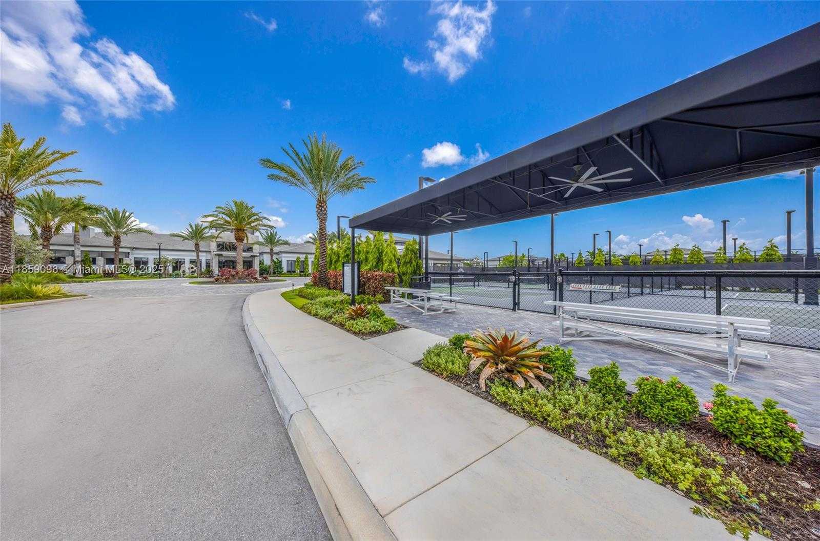 Small Image of 8215 CRYSTAL DOWNS AVE, Boca Raton Number 71