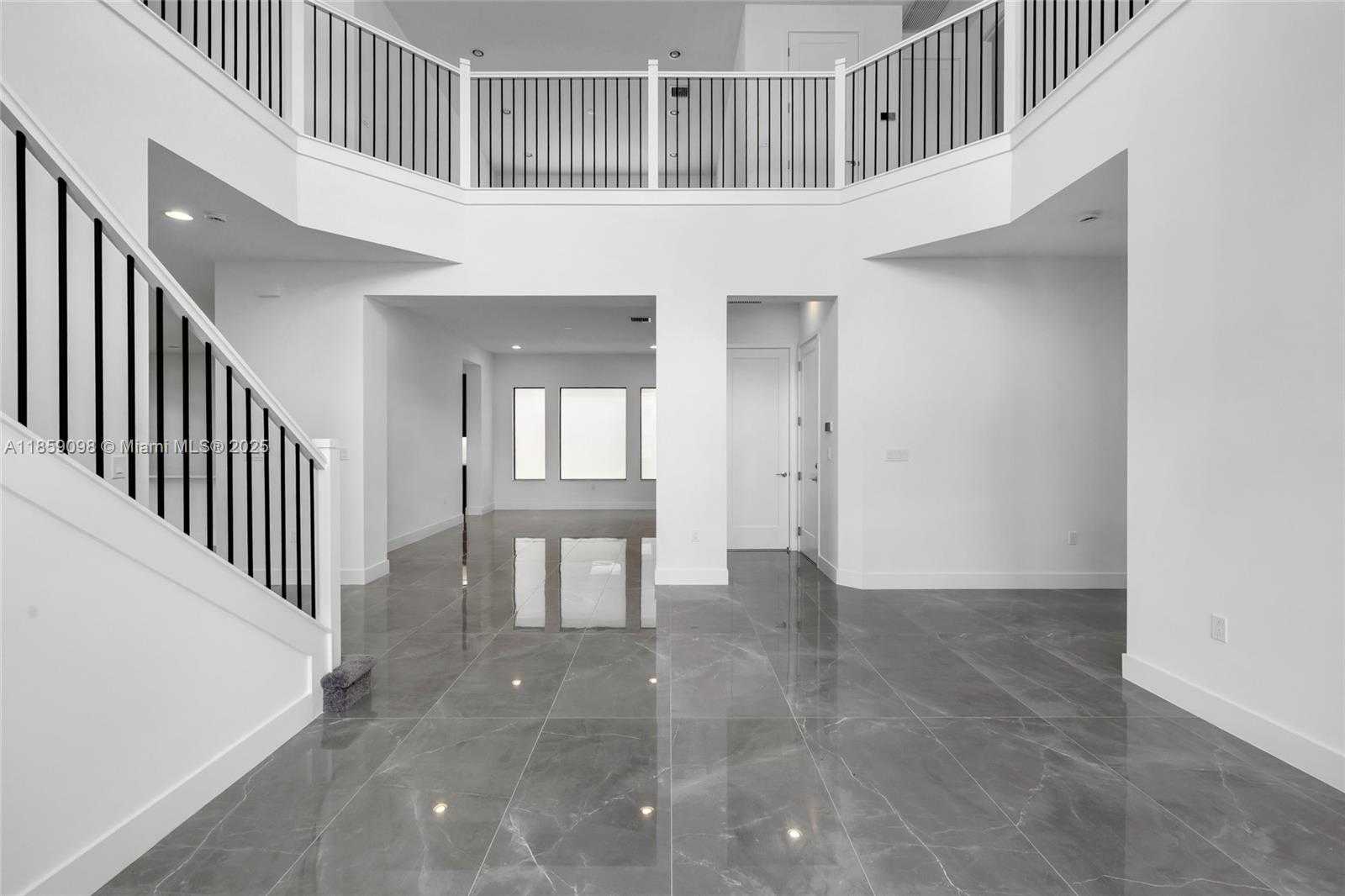Small Image of 8215 CRYSTAL DOWNS AVE, Boca Raton Number 8