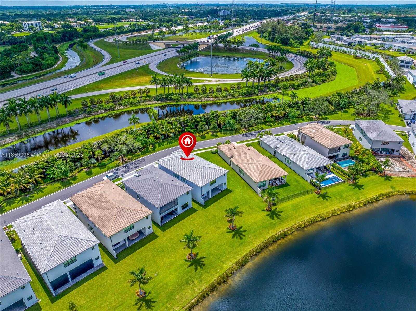 Small Image of 8215 CRYSTAL DOWNS AVE, Boca Raton Number 85