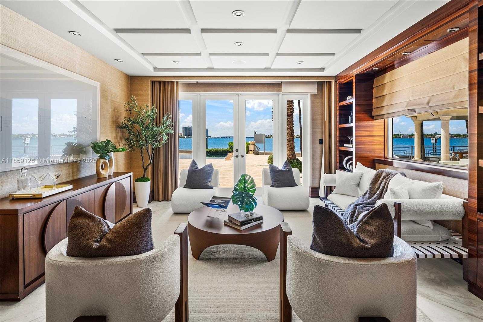 Small Image of 5940 NORTH BAY RD, Miami Beach Number 20