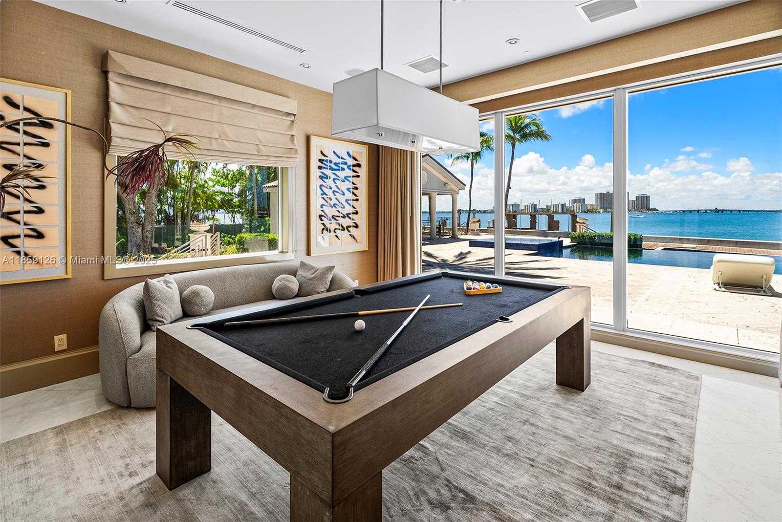 Small Image of 5940 NORTH BAY RD, Miami Beach Number 22