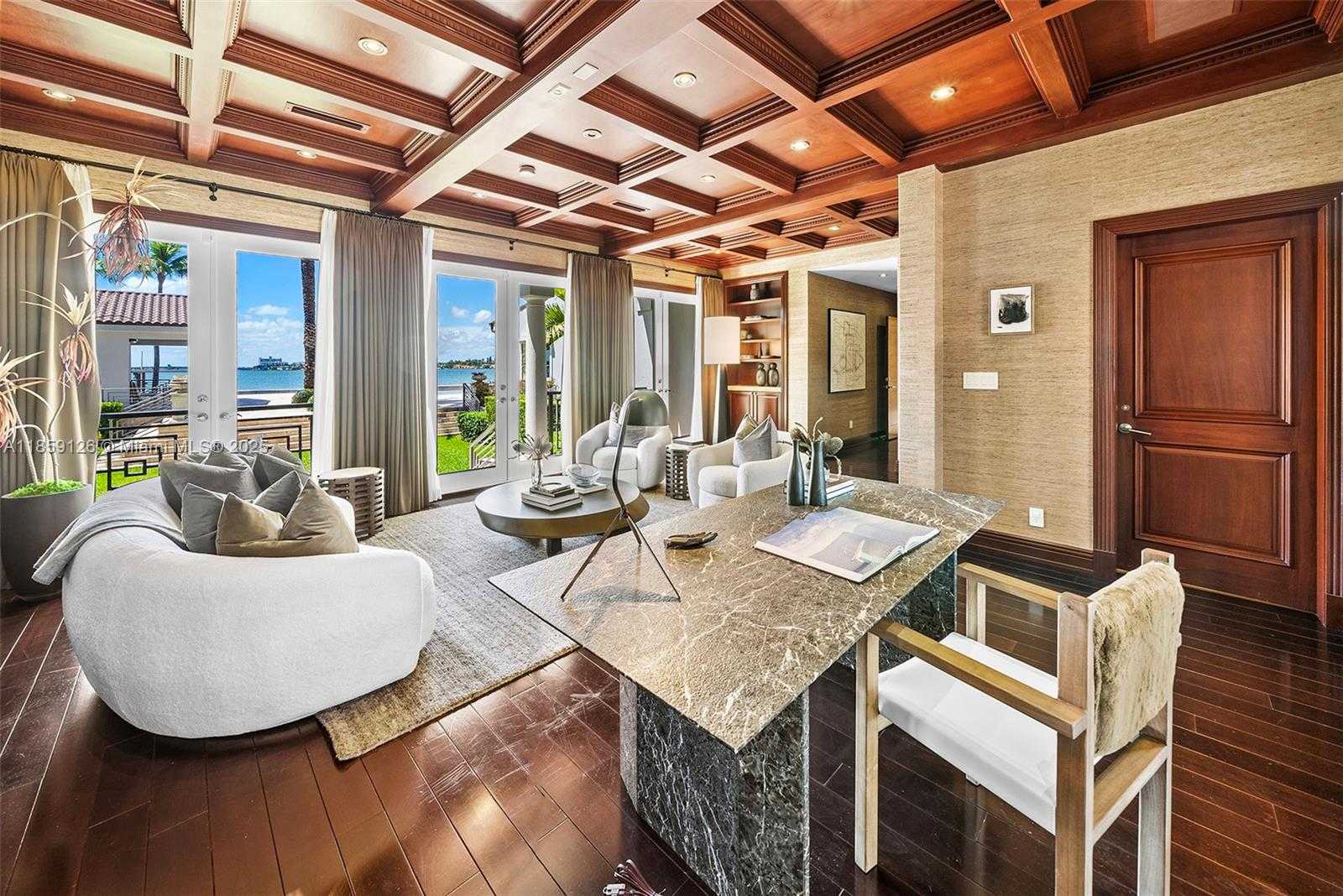 Small Image of 5940 NORTH BAY RD, Miami Beach Number 23