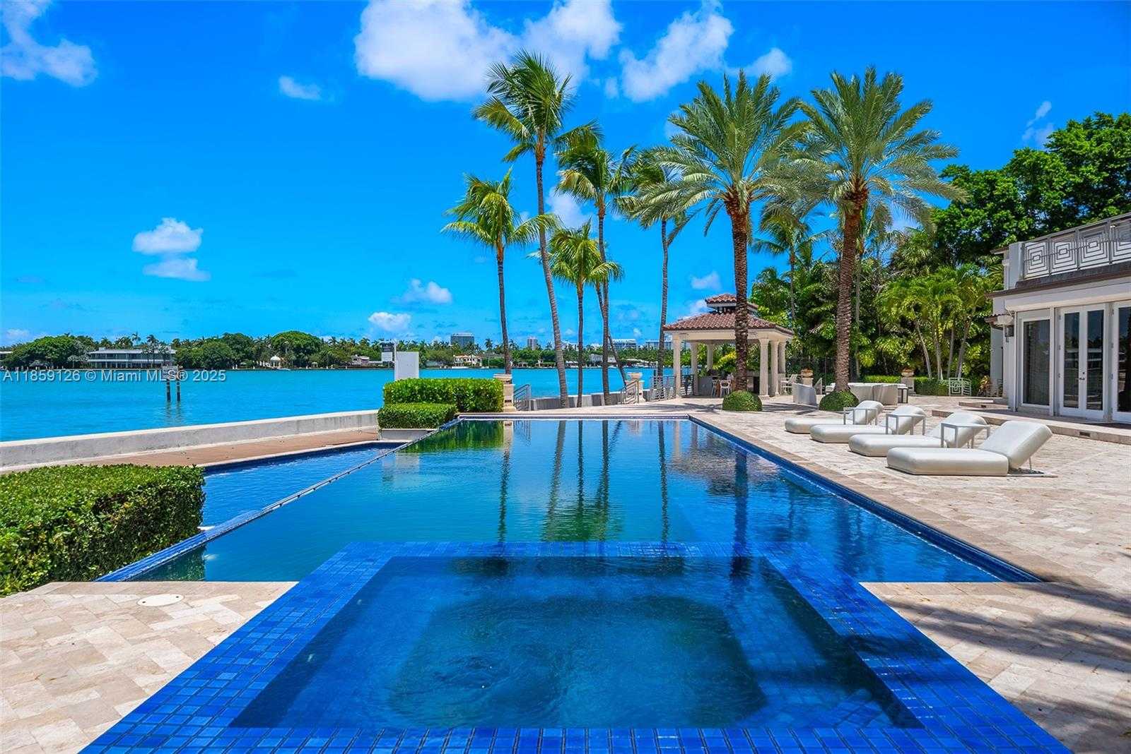 Small Image of 5940 NORTH BAY RD, Miami Beach Number 31