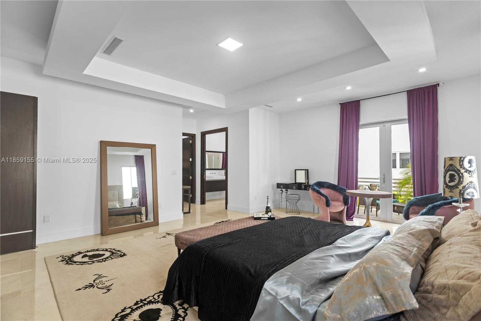 Small Image of 3420 NORTH WEST 84TH AVE, Doral Number 14