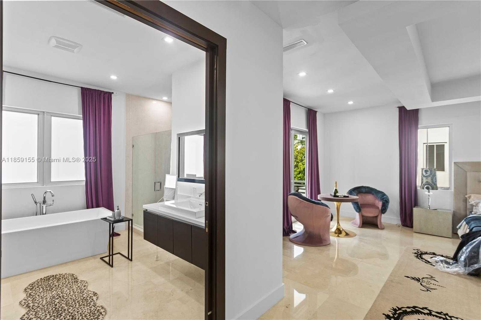 Small Image of 3420 NORTH WEST 84TH AVE, Doral Number 17