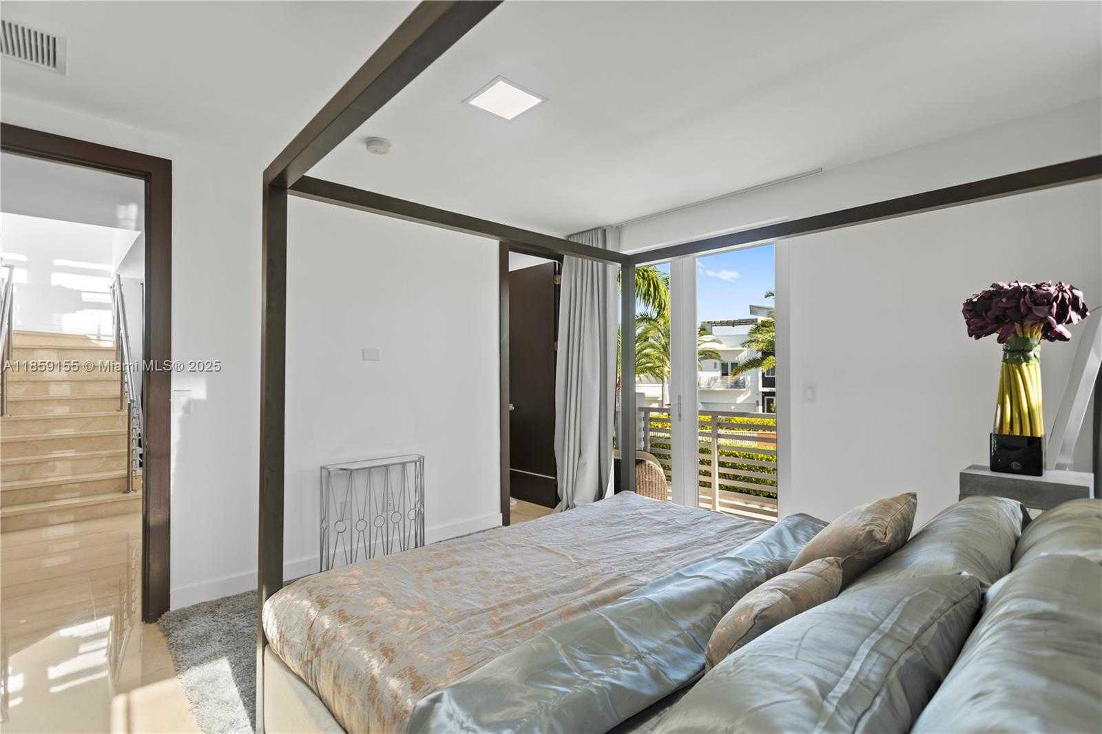 Small Image of 3420 NORTH WEST 84TH AVE, Doral Number 20