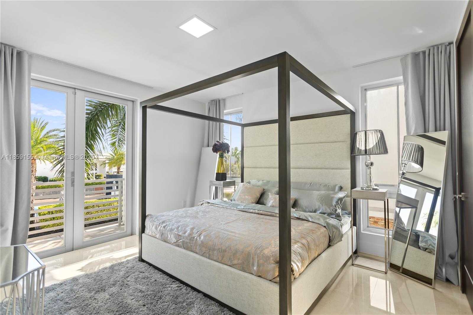 Small Image of 3420 NORTH WEST 84TH AVE, Doral Number 21