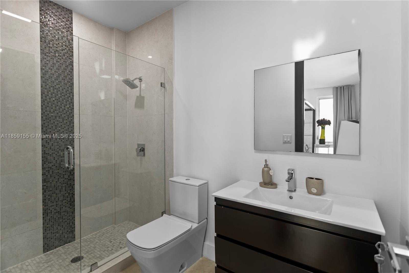 Small Image of 3420 NORTH WEST 84TH AVE, Doral Number 22