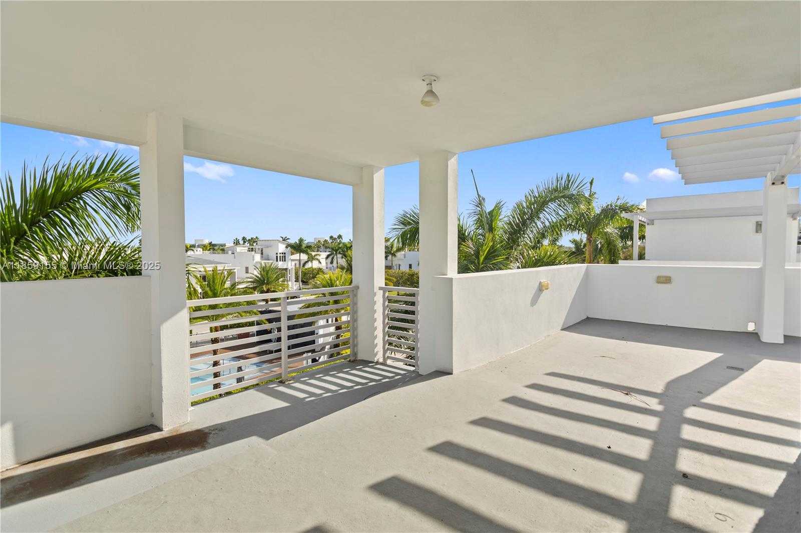 Small Image of 3420 NORTH WEST 84TH AVE, Doral Number 37