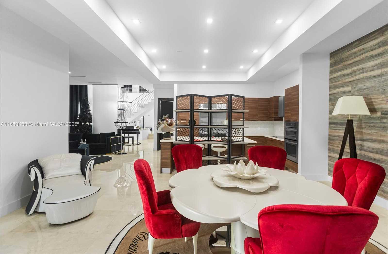 Small Image of 3420 NORTH WEST 84TH AVE, Doral Number 6