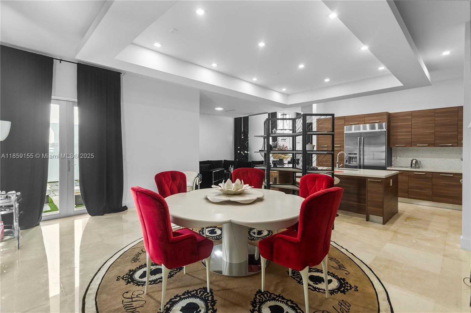 Small Image of 3420 NORTH WEST 84TH AVE, Doral Number 7