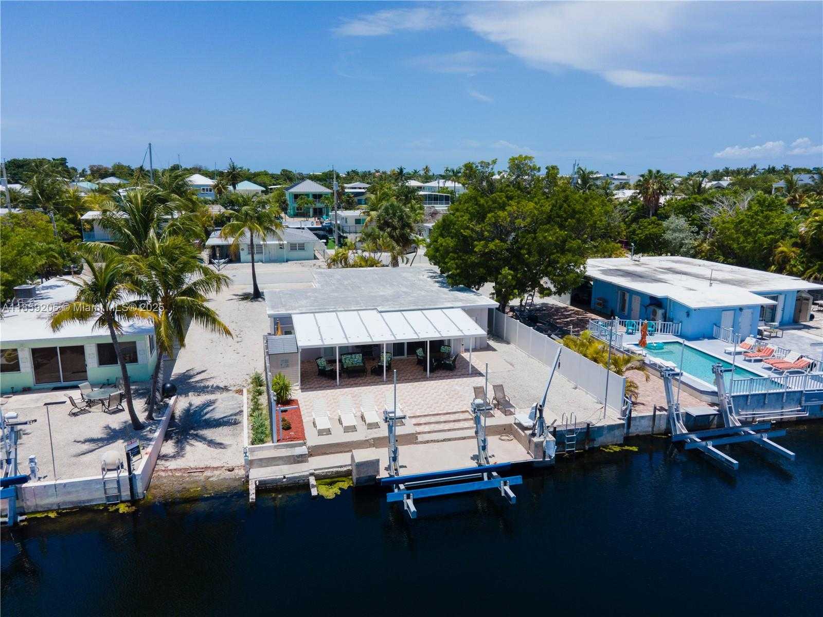 Small Image of 132 GARDENIA ST, Tavernier Number 17