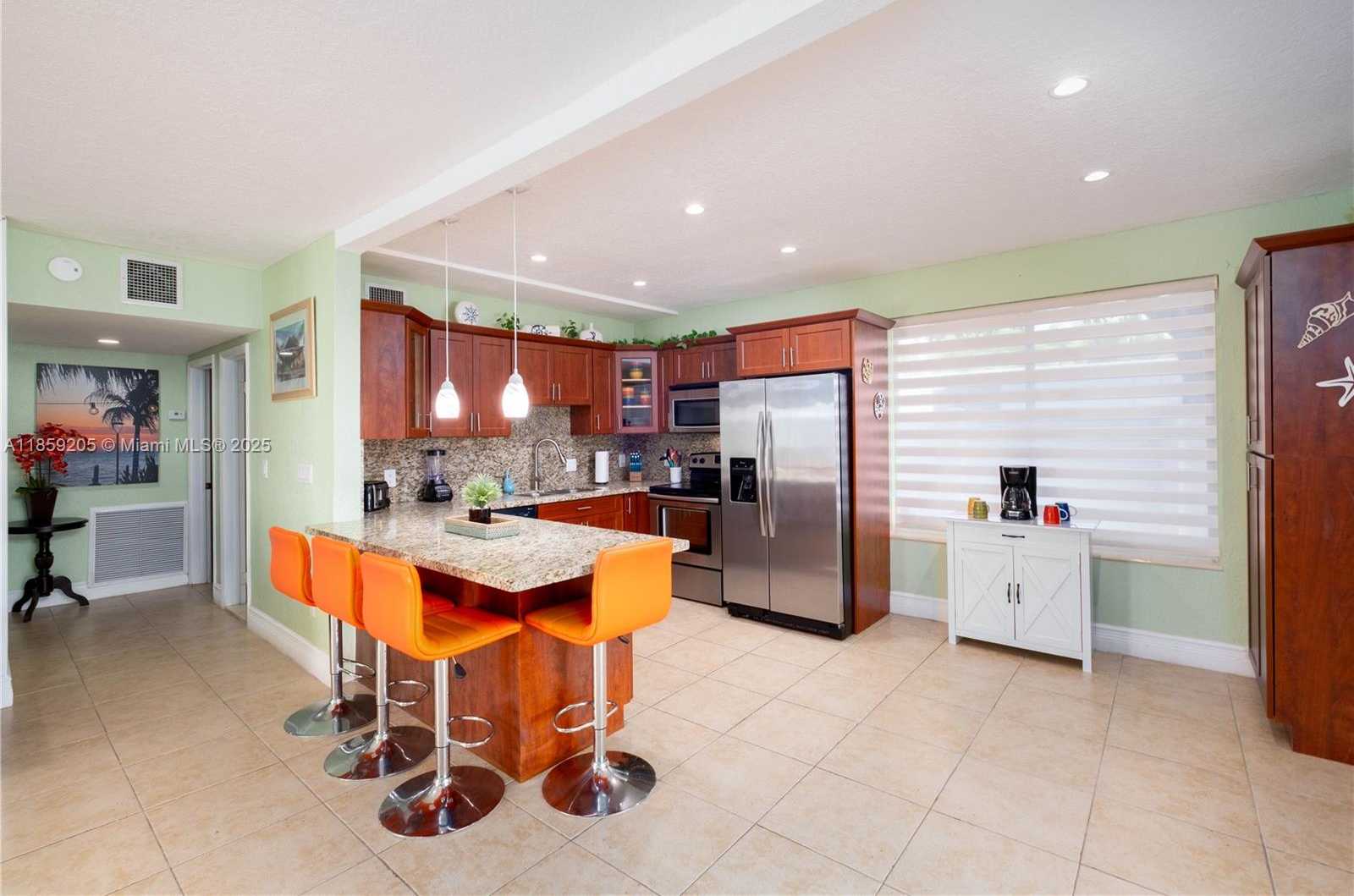 Small Image of 132 GARDENIA ST, Tavernier Number 5