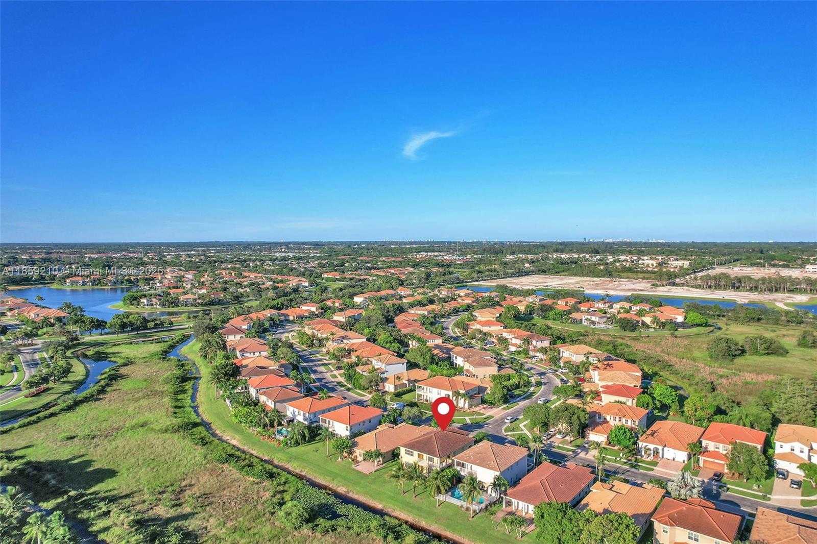 Small Image of 10563 GALLERIA ST, Wellington Number 4