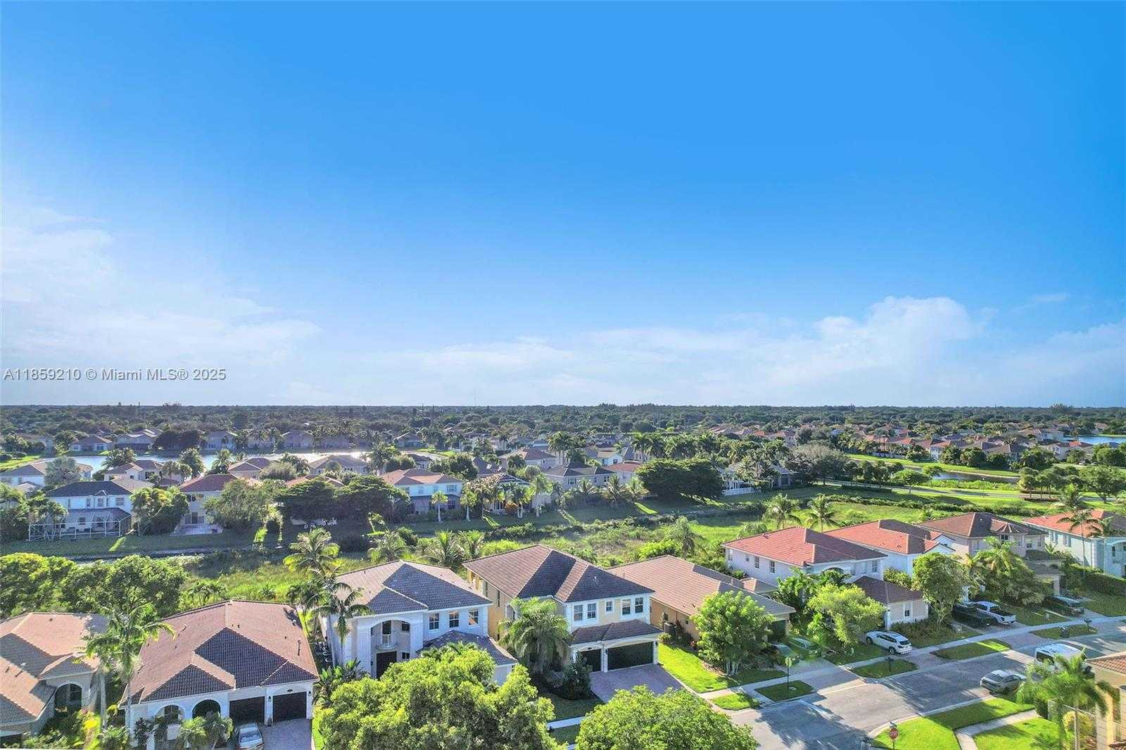 Small Image of 10563 GALLERIA ST, Wellington Number 47