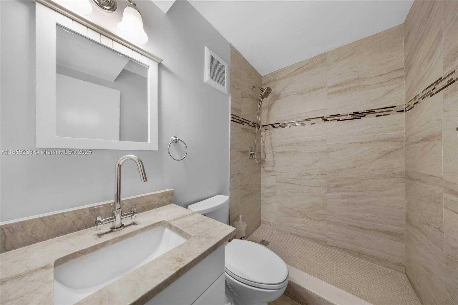 Small Image of 12125 NORTH EAST 5TH AVE, North Miami Number 32
