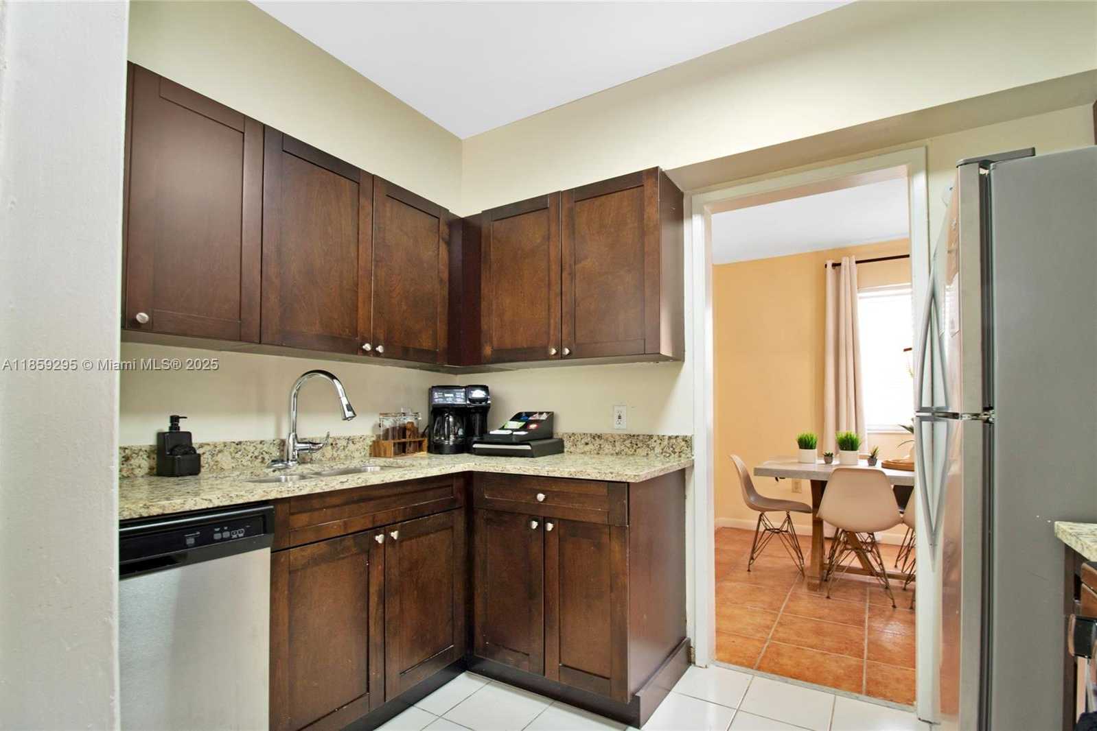 Small Image of 7517 HISPANOLA, North Bay Village Number 17