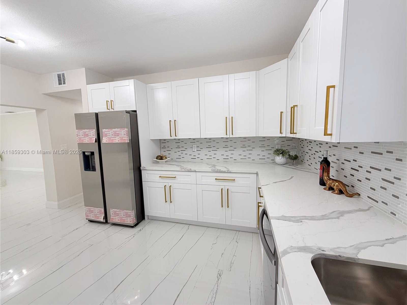 Small Image of 2339 NORTH WEST 13TH ST, Fort Lauderdale Number 13