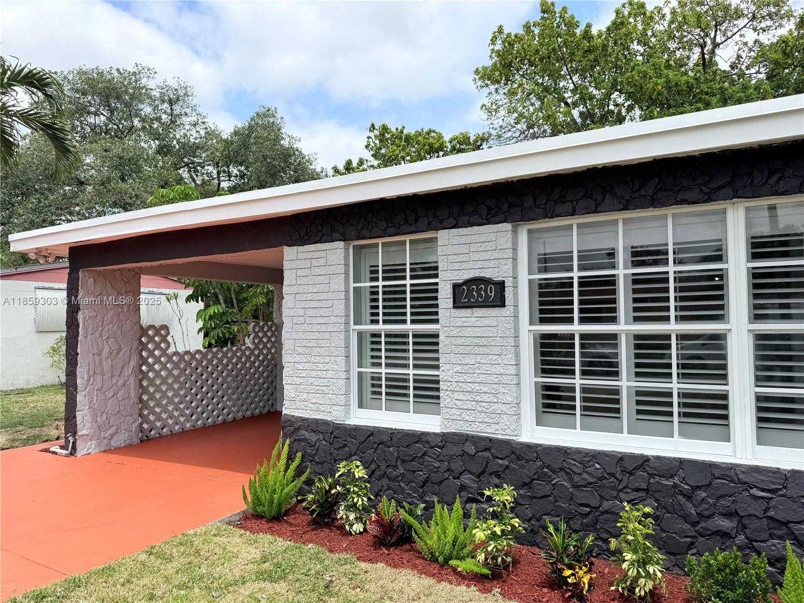 Small Image of 2339 NORTH WEST 13TH ST, Fort Lauderdale Number 35