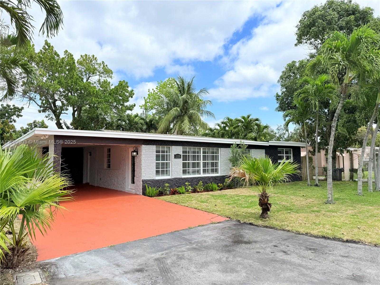 Small Image of 2339 NORTH WEST 13TH ST, Fort Lauderdale Number 4