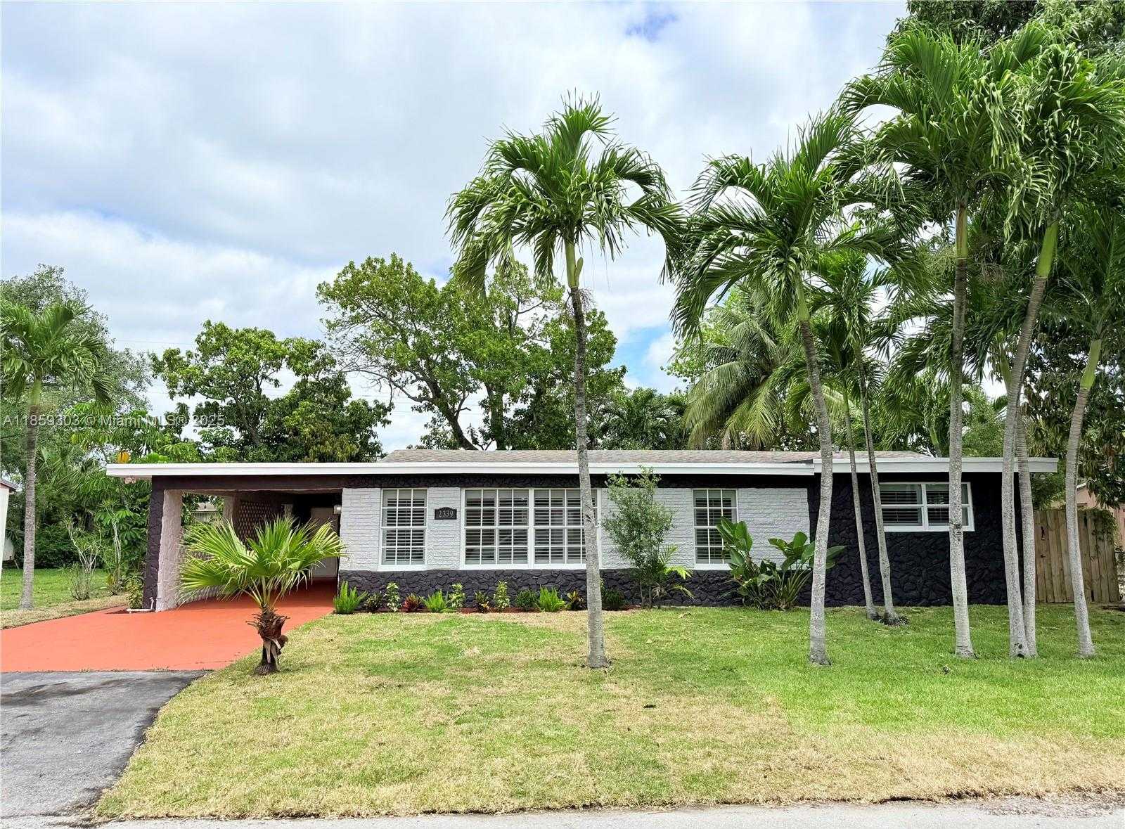 Small Image of 2339 NORTH WEST 13TH ST, Fort Lauderdale Number 5