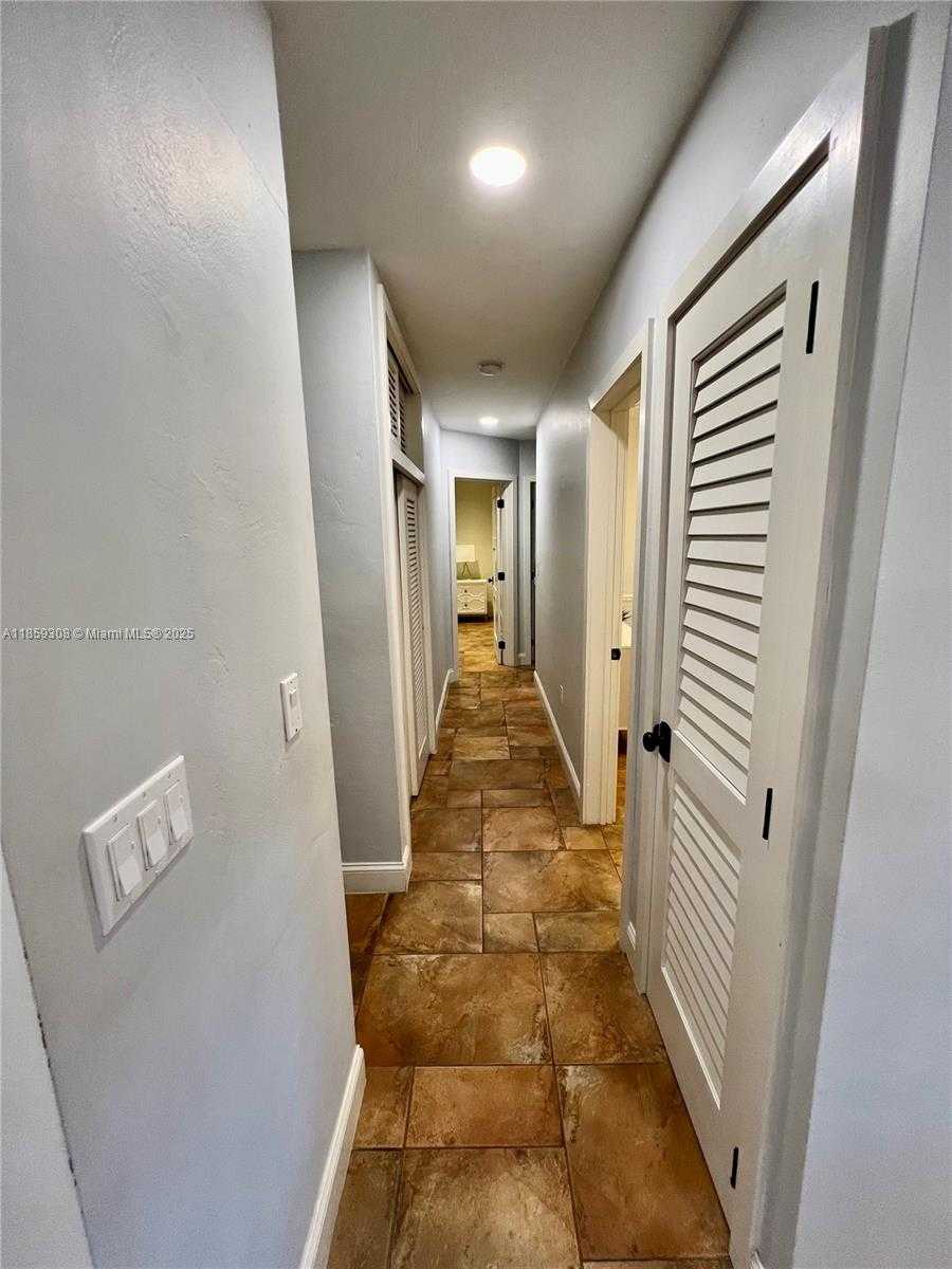 Small Image of 8821 SOUTH WEST 192ND ST, Cutler Bay Number 19