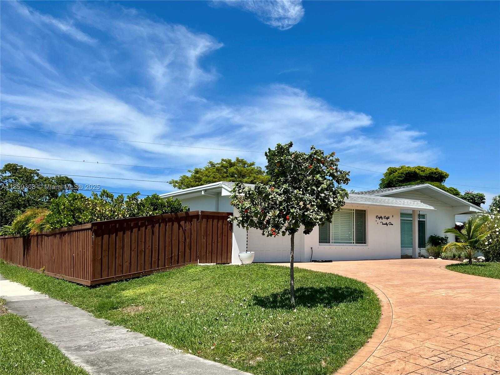 Small Image of 8821 SOUTH WEST 192ND ST, Cutler Bay Number 5