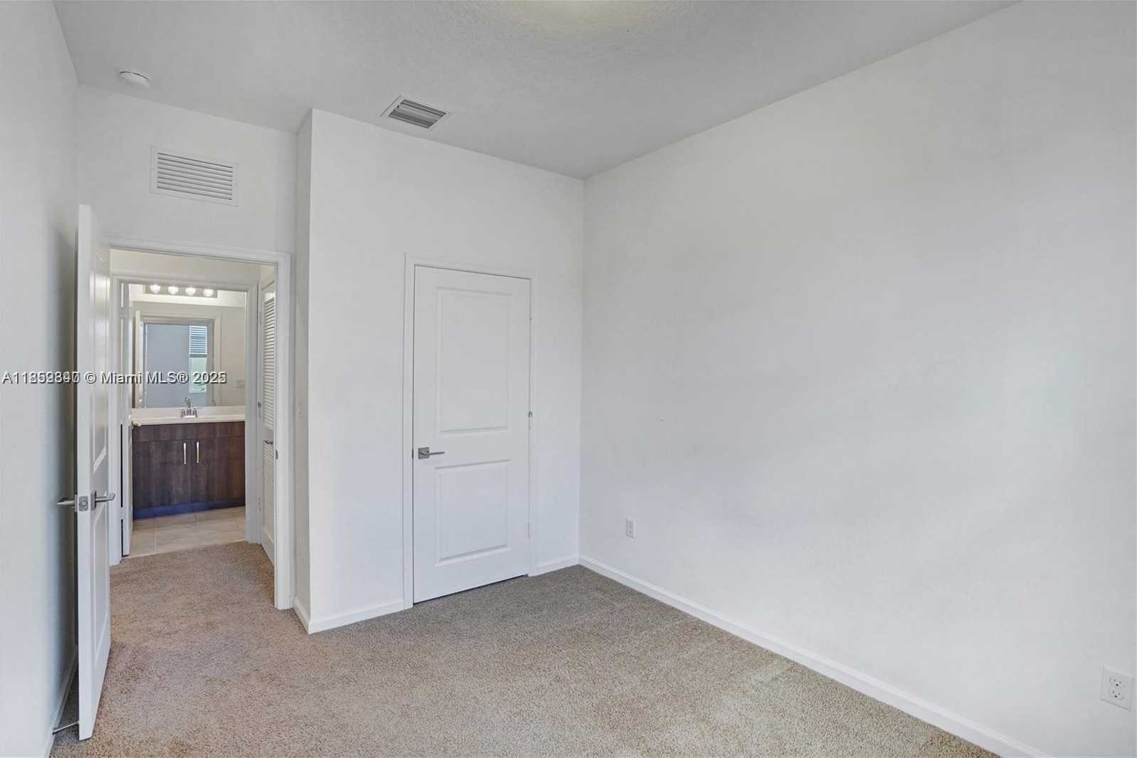 Small Image of 1121 NORTH WEST 41, Lauderhill Number 15