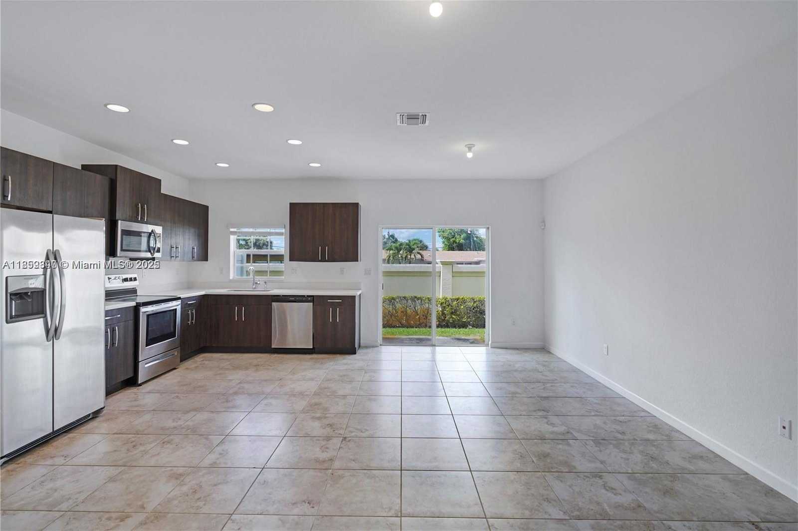 Small Image of 1121 NORTH WEST 41, Lauderhill Number 2