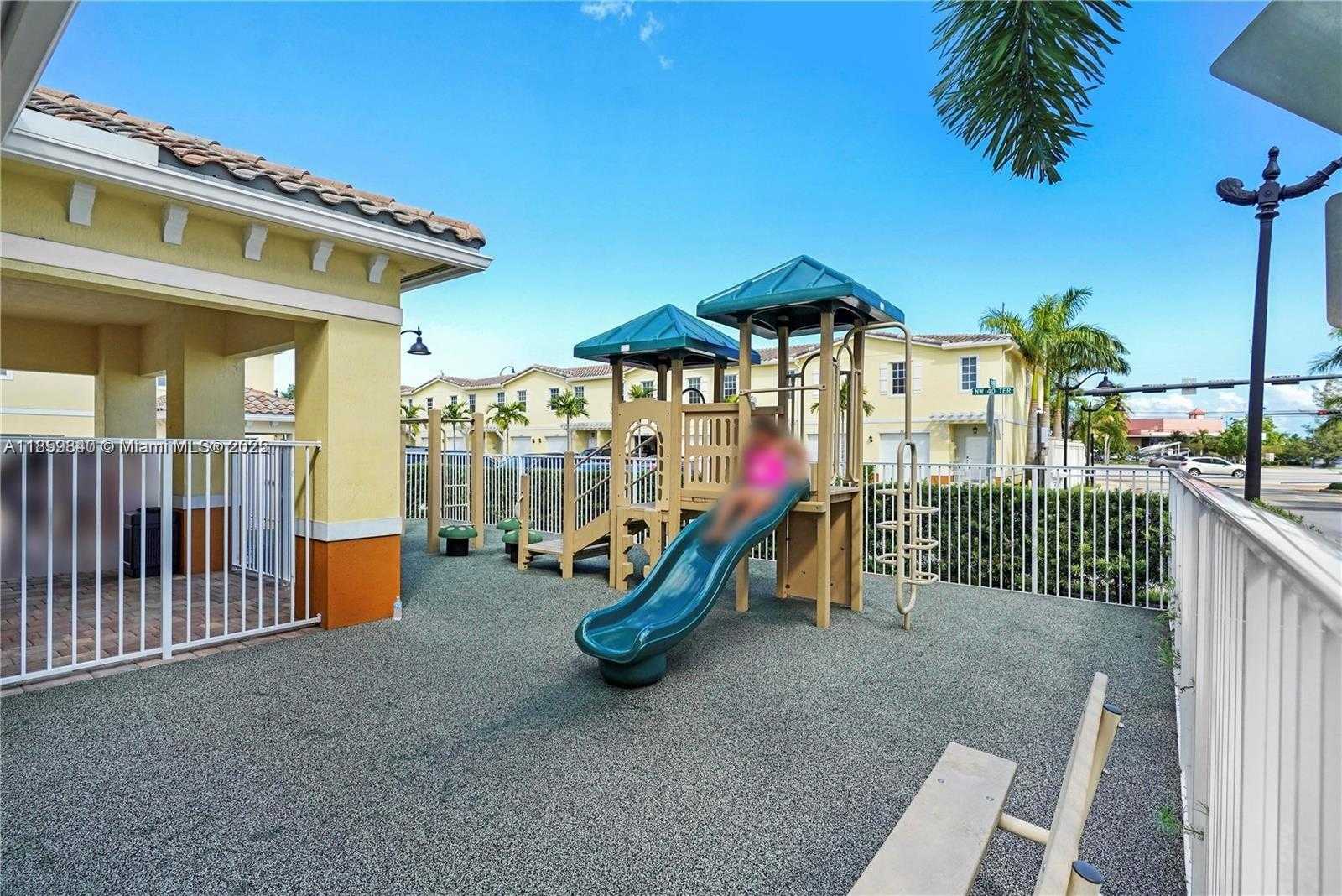 Small Image of 1121 NORTH WEST 41, Lauderhill Number 30