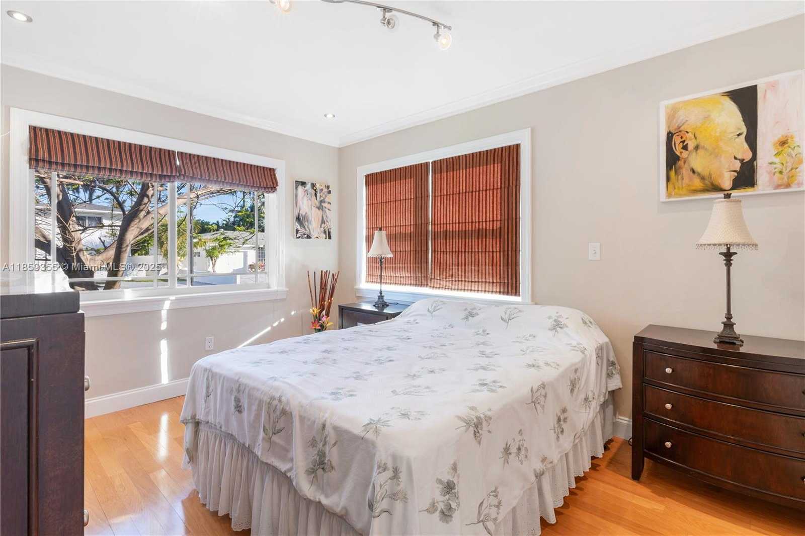 Small Image of 300 187TH ST, Sunny Isles Beach Number 19