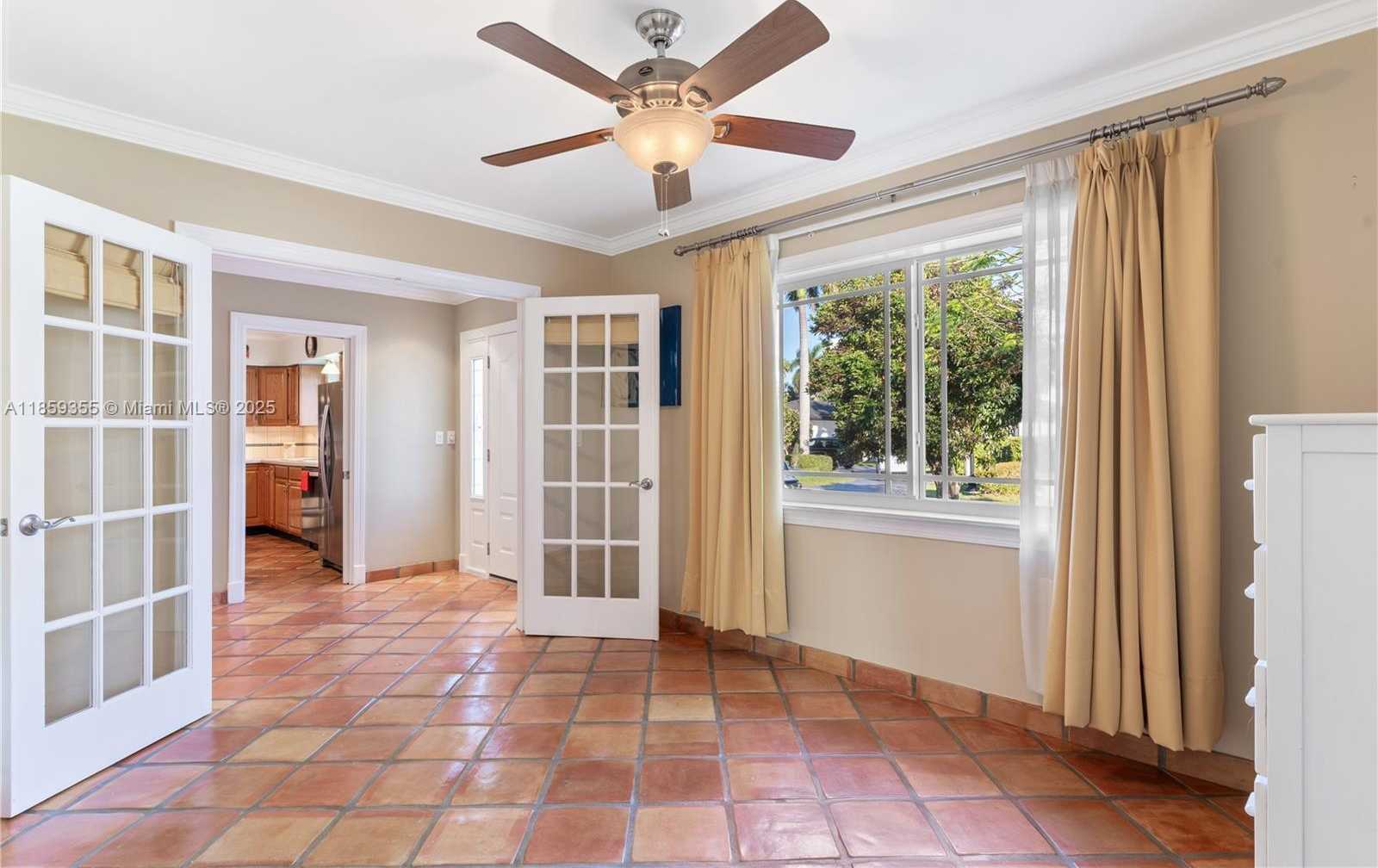 Small Image of 300 187TH ST, Sunny Isles Beach Number 21