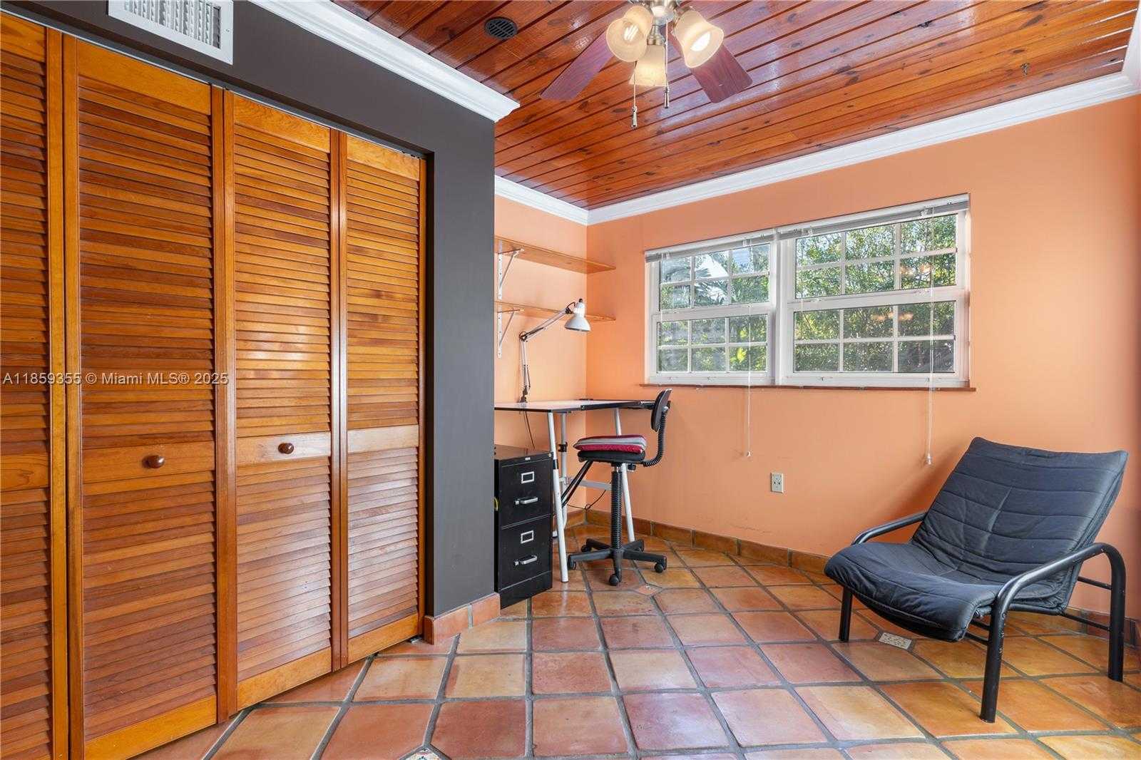 Small Image of 300 187TH ST, Sunny Isles Beach Number 24