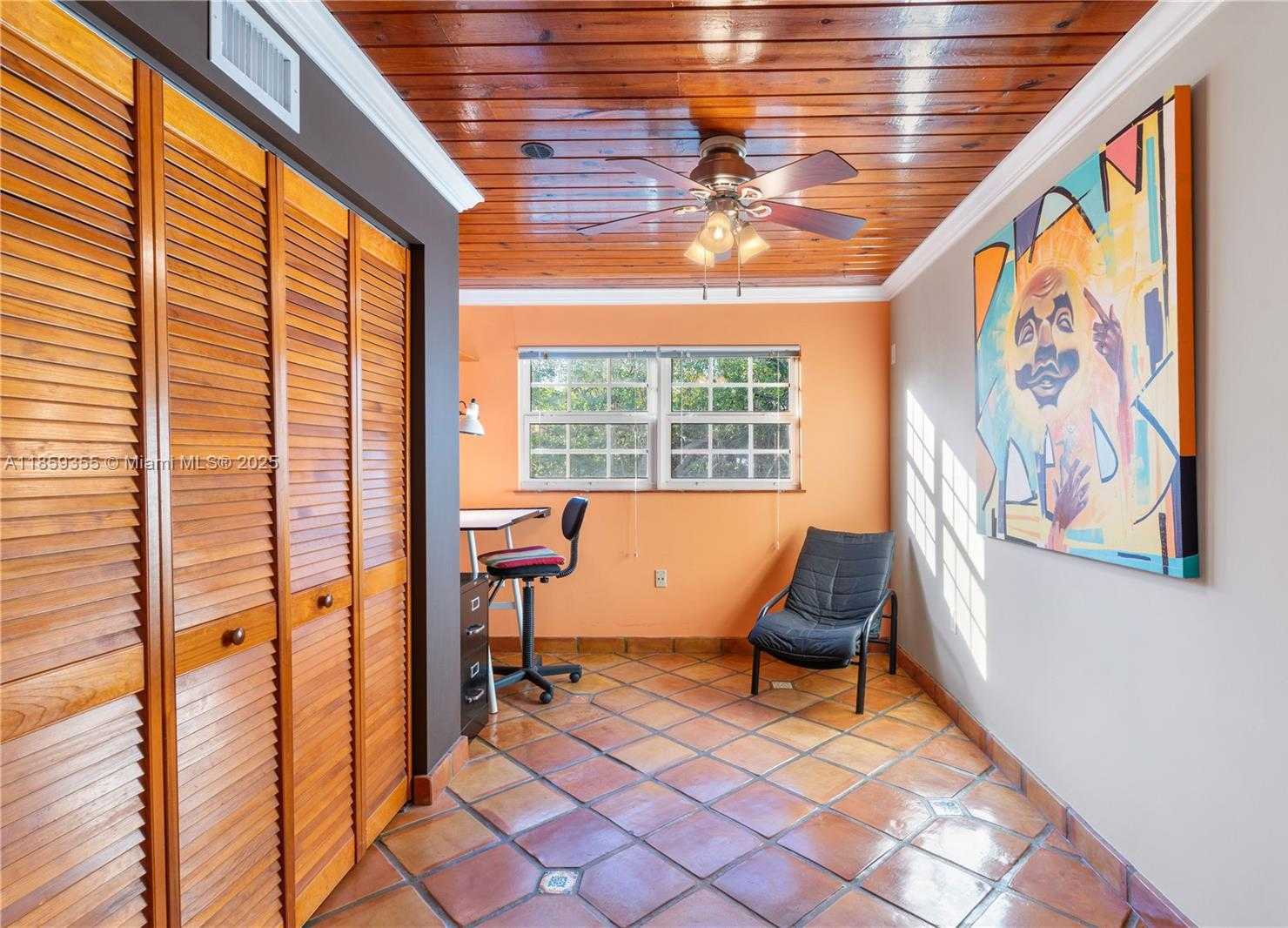 Small Image of 300 187TH ST, Sunny Isles Beach Number 25