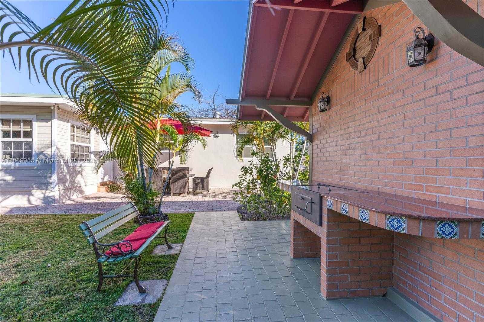 Small Image of 300 187TH ST, Sunny Isles Beach Number 29