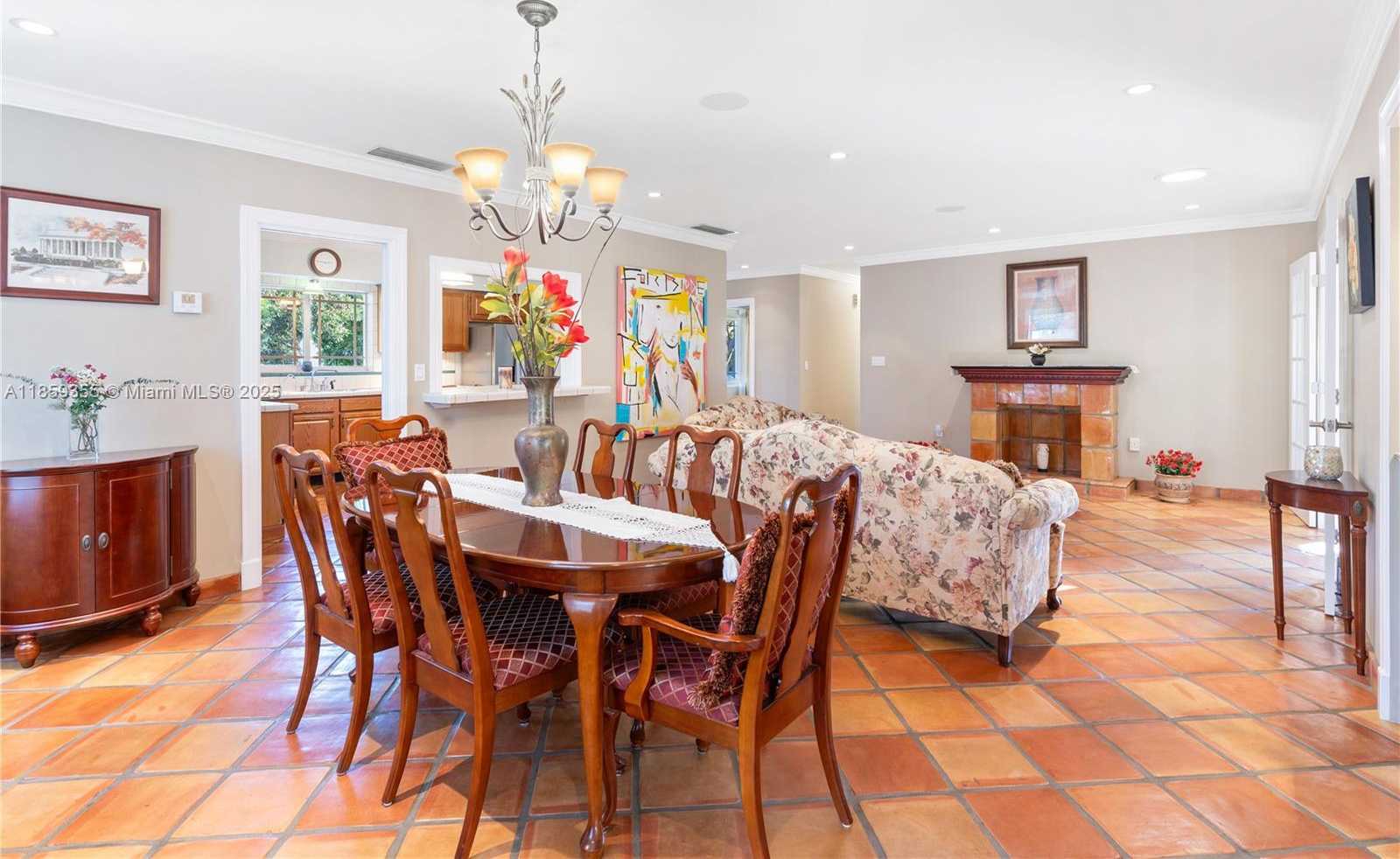 Small Image of 300 187TH ST, Sunny Isles Beach Number 9